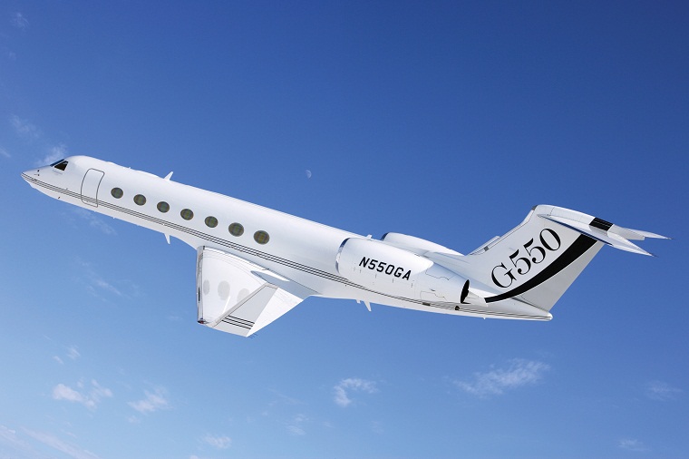 Rimini private jet charter G550