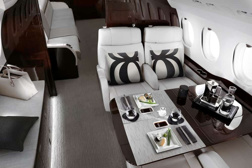 Falcon 8X private jet chartering