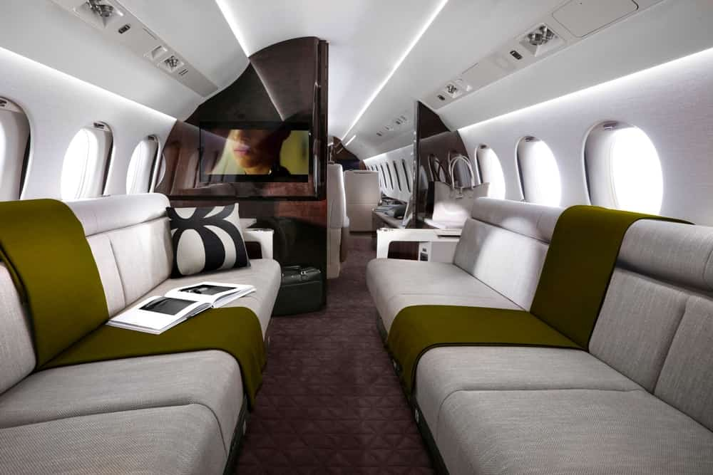 Falcon 8X private jet chartering