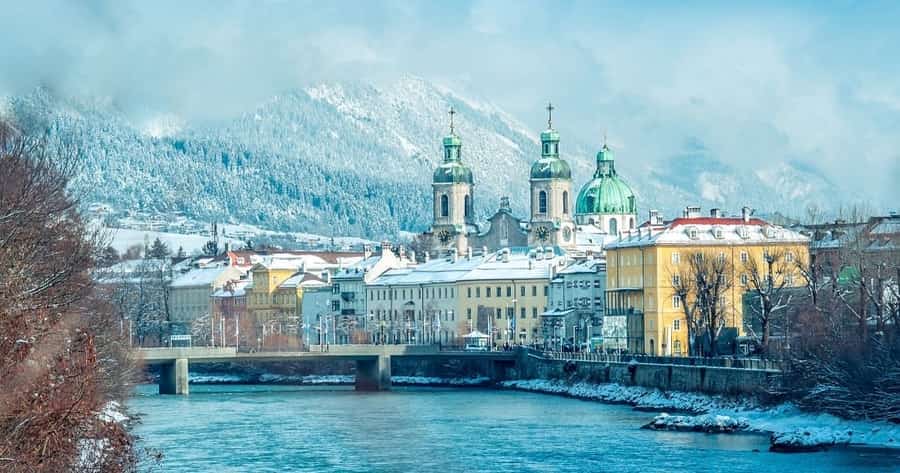 Innsbruck to Moscow private jet charter