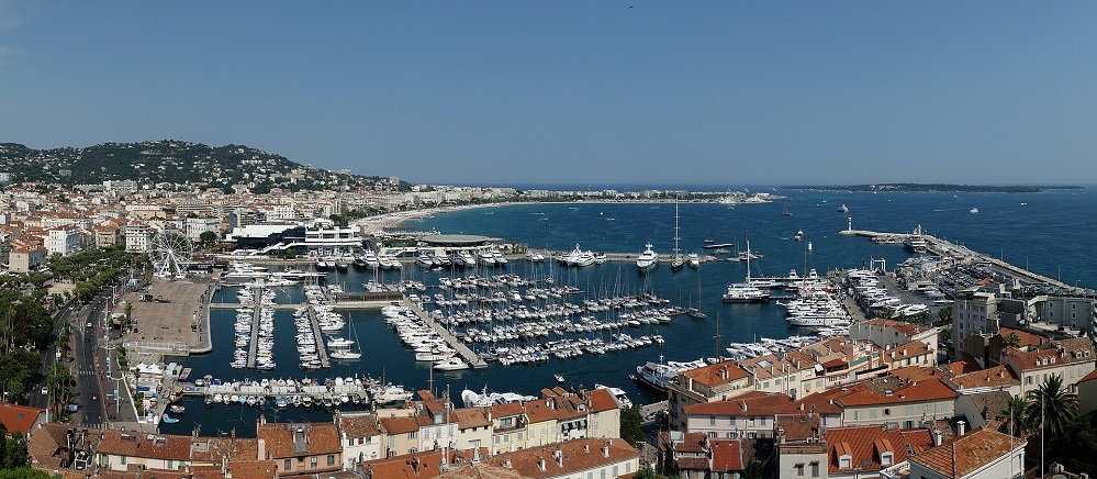 Cannes helicopter charter rental service