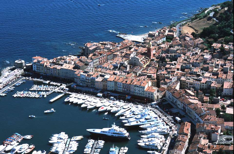 Saint-Tropez, France private helicopter charter service