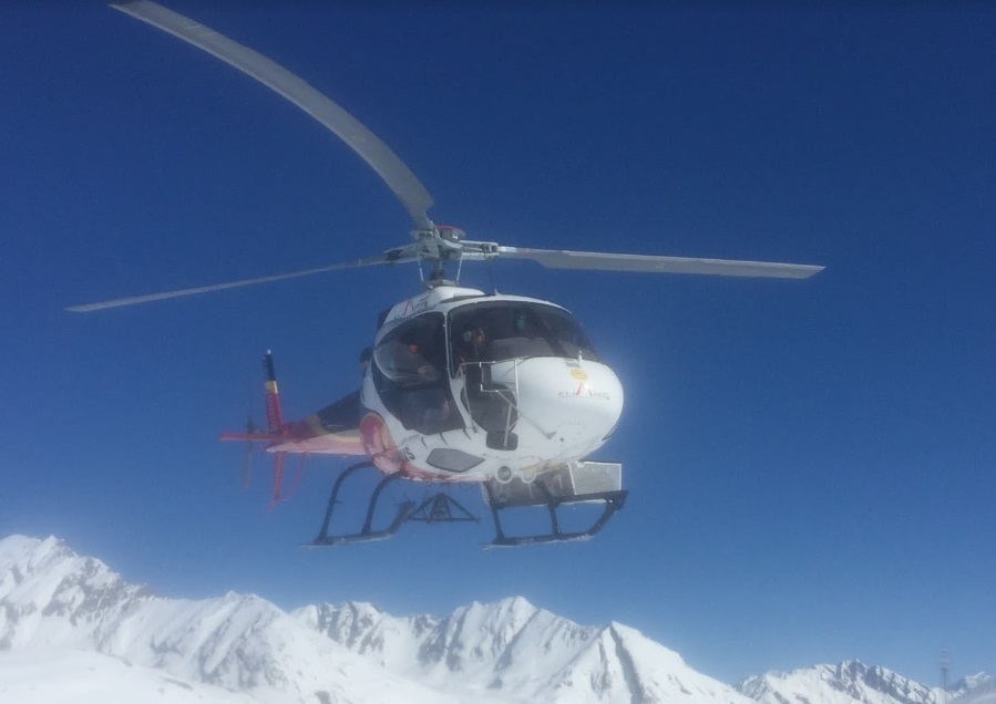 Val d'Isere & Tignes helicopter charters service