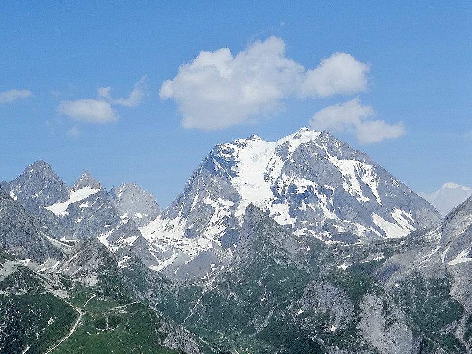 Vanoise National Park Grande Casse (3855m)