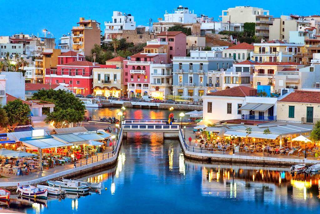 Crete yacht charter