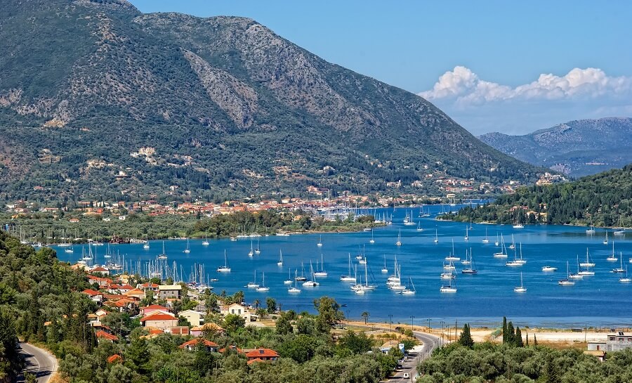 Lefkada yacht charter