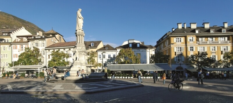 Bolzano, Walther Square