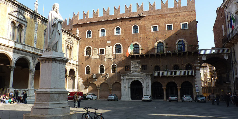 Verona, Piazza dei Signori