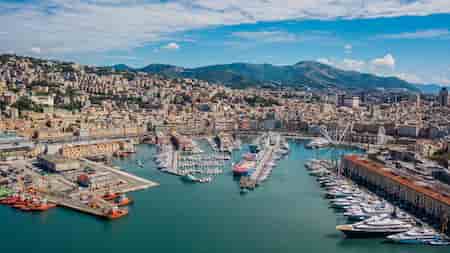 Helicopter transfers from Genoa to Venice
