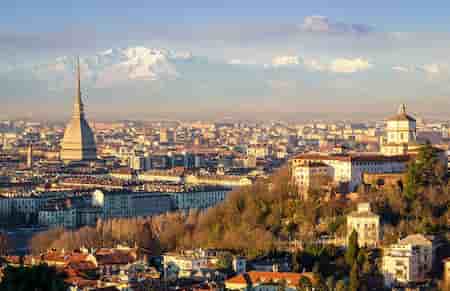 Helicopter transfer from Venice to Turin
