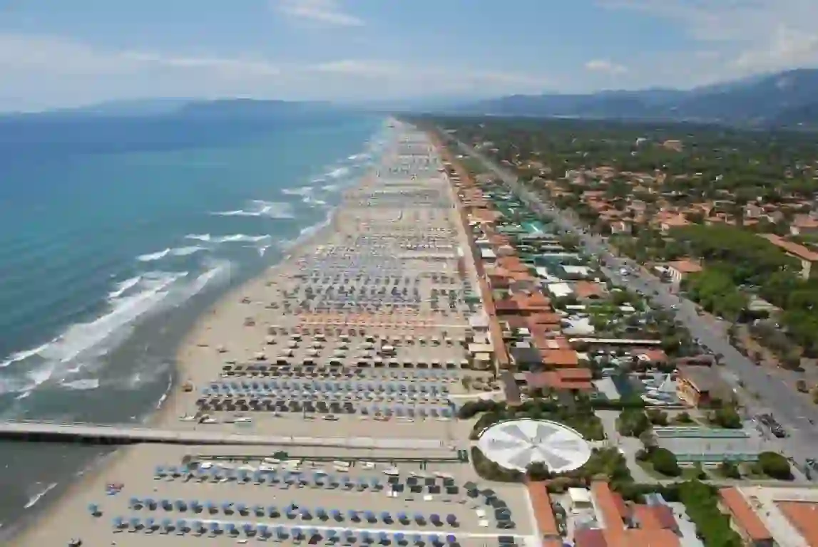 Forte dei Marmi VIP charter and transfer services