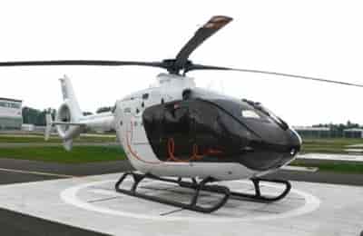 Helicopter transfer services in Milan with H135