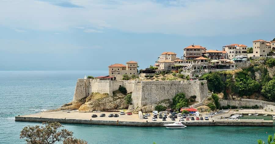 Montenegro luxury motor yacht charter in Ulcinj