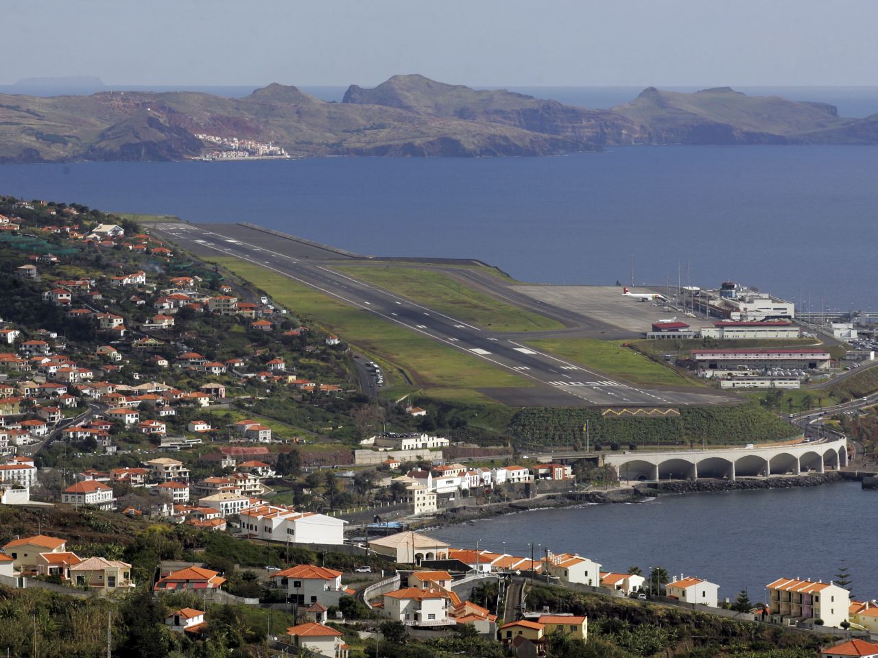 Madeira helicopter transfer services