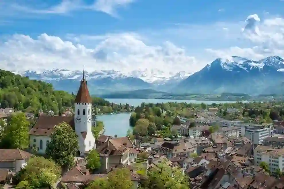 Bern helicopter transfer route family