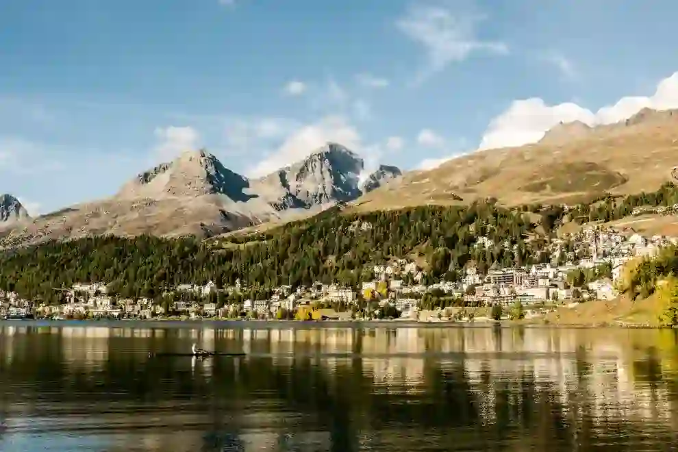 St. Moritz helicopter transfer route network